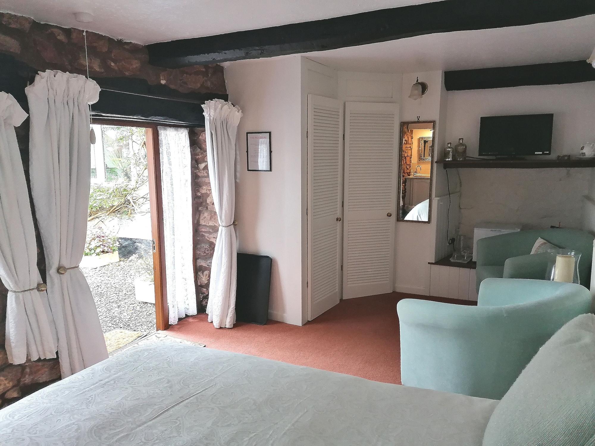 Steps Bed & Breakfast 4*