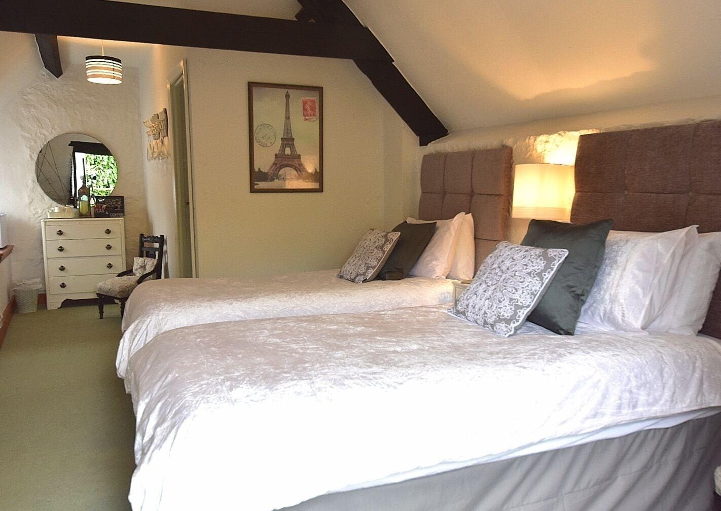 Steps Bed & Breakfast 4*