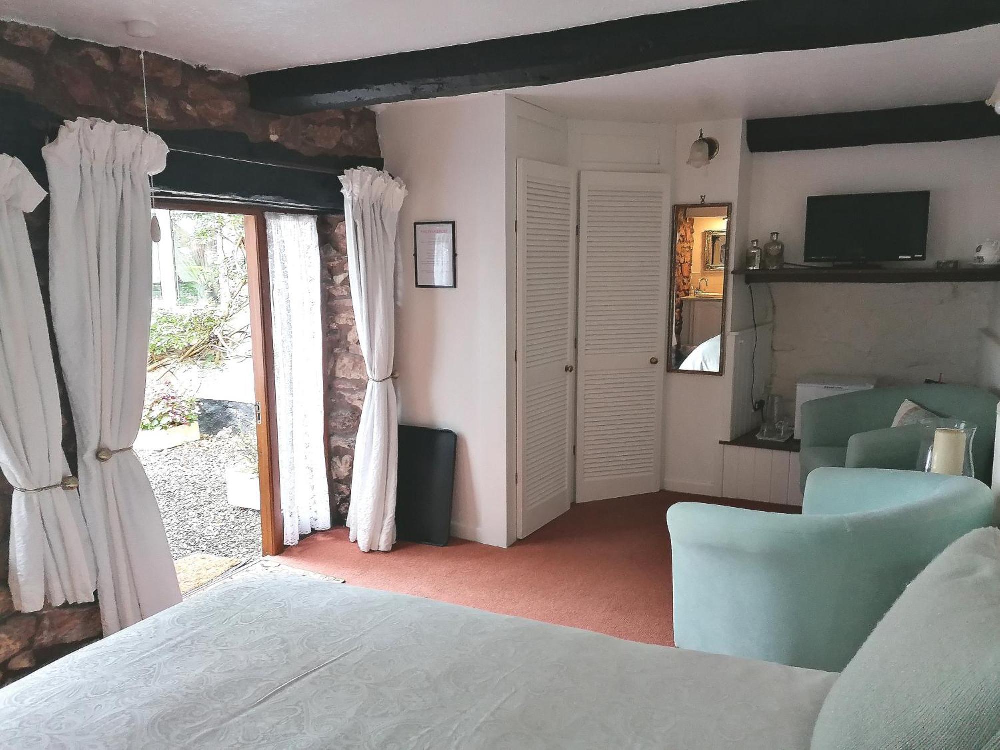 Steps Bed & Breakfast
